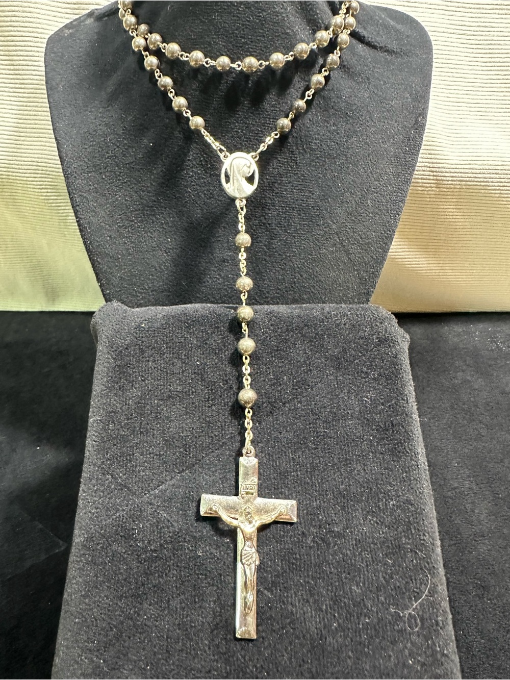 Vtg: Creed Silver Toned Beaded Rosary